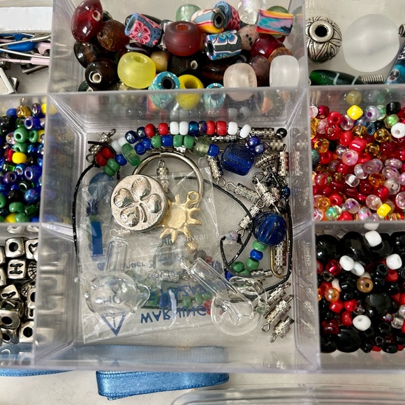 Jewelry Making Supplies - Picture 12 of 13